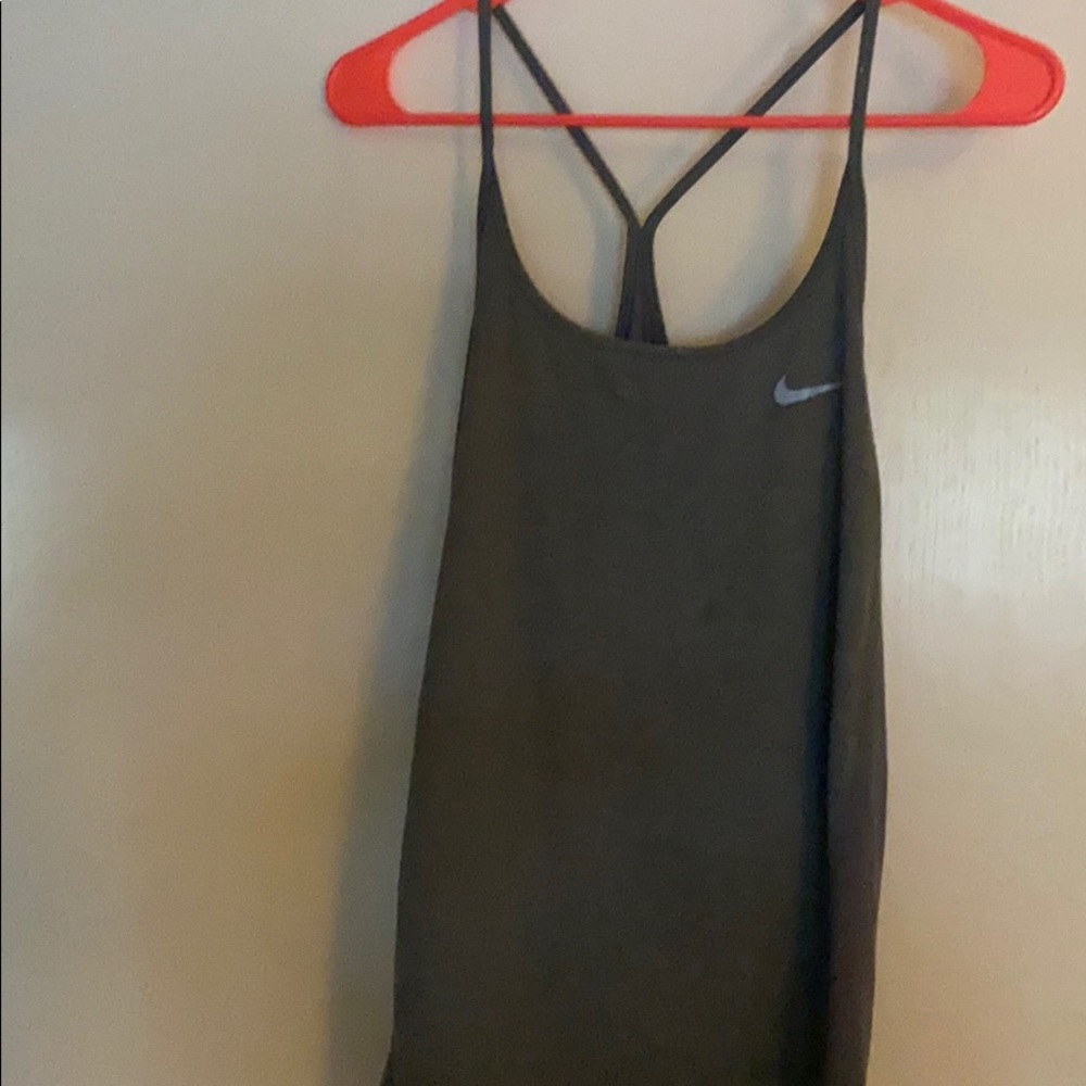 Nike workout tank